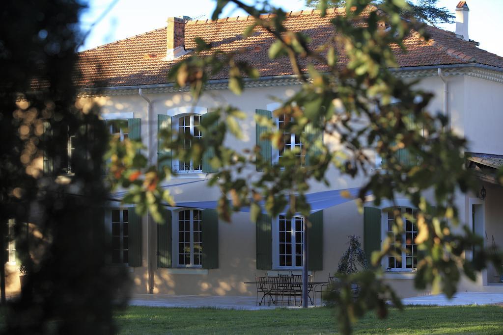 Bed and Breakfast La Maison R Pignans Exterior foto