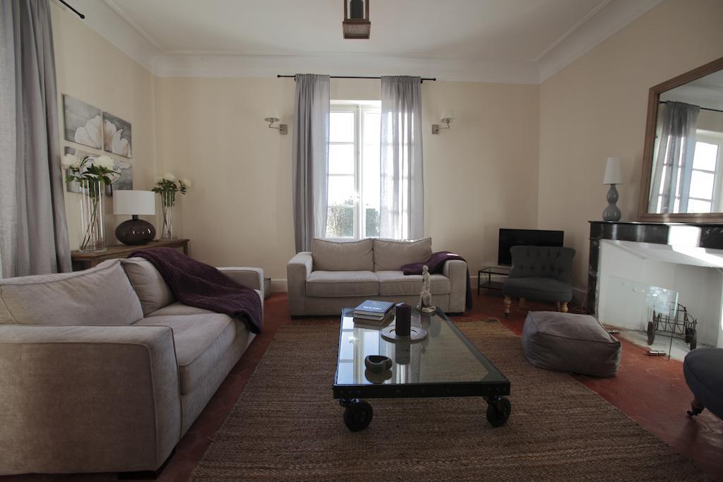 Bed and Breakfast La Maison R Pignans Exterior foto